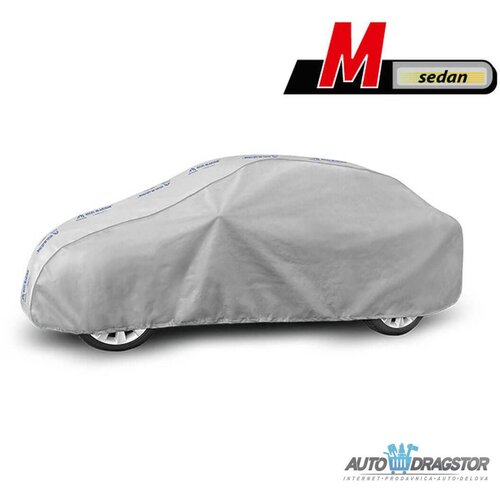  cirada za automobile sedan m velicine Slike