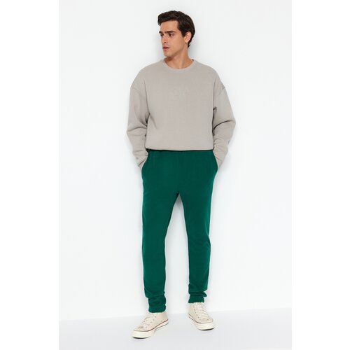Trendyol Green Men's Regular/Normal Fit Limited Edition Premium Elastic Legs Basic Trousers. Slike