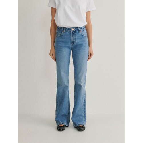 Reserved kavbojke bootcut - modra Cene