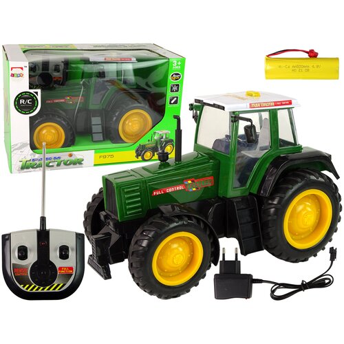  Zeleno-črni R/C traktor na daljinsko upravljanje 38 cm Slike