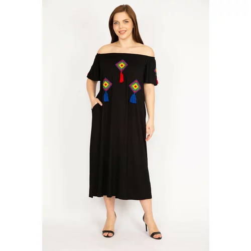Şans Women's Black Plus Size Collar Elastic Shoulder And Front Embroidery Detailed Dress