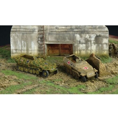 Italeri 1/72 Sd. Kfz. 251/1 Ausf. C polugusjeni oklopni transporter 2-kompletni set maketa Cijene