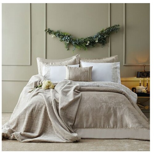 Apricitas silva komplet posteljina sa ukrasnim prekrivačem-krem Slike