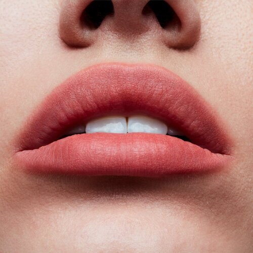 Mac Powder Kiss negovalna mat šminka 3 g odtenek 314 Mull It Over za ženske Cene