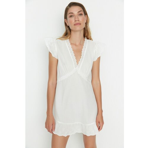 Trendyol White Lace Detailed Dress Slike