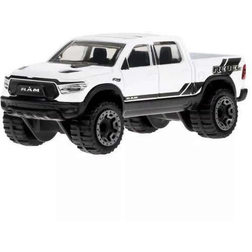 Hot Wheels 2020 Ram 1500 Rebel avtomobilček - bel Cene