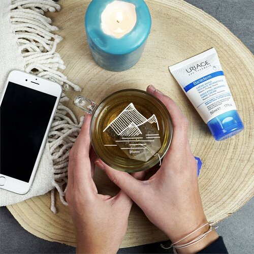 Uriage Krema za ruke 50ml bariederm Slike