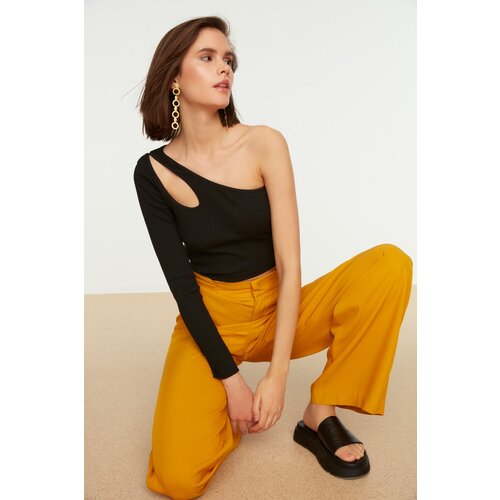 Trendyol Crna pletena rebrasta bluza na jedno rame Cene