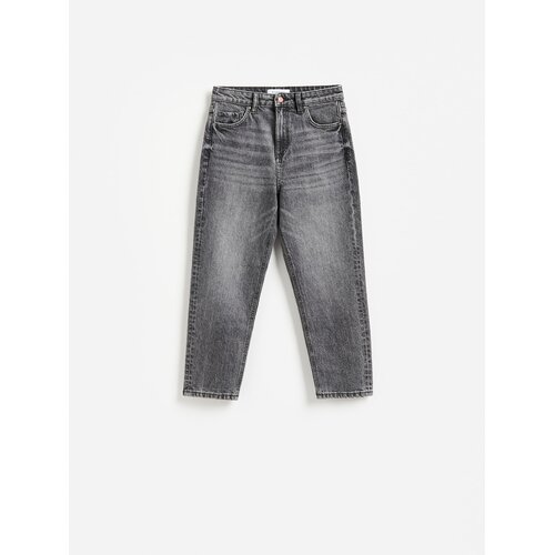 Reserved Mom fit traperice s kraćom nogavicom - siva Cene