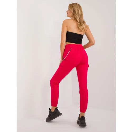 Fashion Hunters Red cargo sweatpants with chain