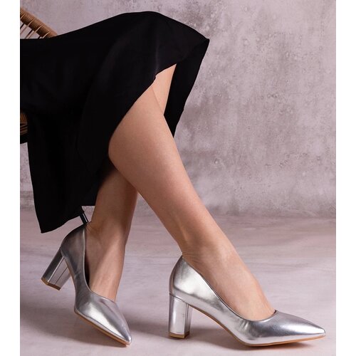 D/CEO Silver pumps CowGirl Cene