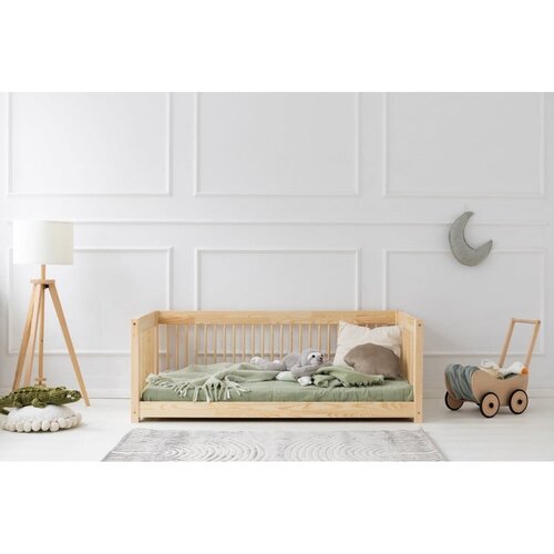 Adeko Dječji krevet od masivnog bora 80x140 cm u prirodnoj boji Mila CWW &amp;ndash; Slike