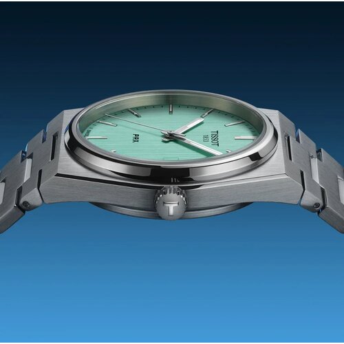  ROČNA URA TISSOT T137.210.11.091.00 Slike
