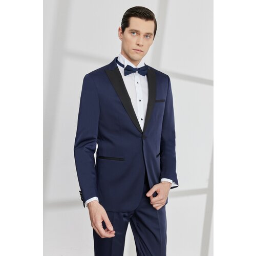 ALTINYILDIZ CLASSICS Men's Navy Blue Slim Fit Narrow Cut Swallow Collar Tuxedo Suit Cene