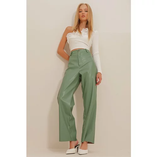 Trend Alaçatı Stili Women's Green Double Pocket Palazzo Leather Trousers