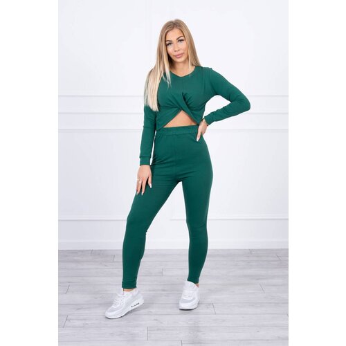 Kesi Set with ruffles on a green blouse Slike