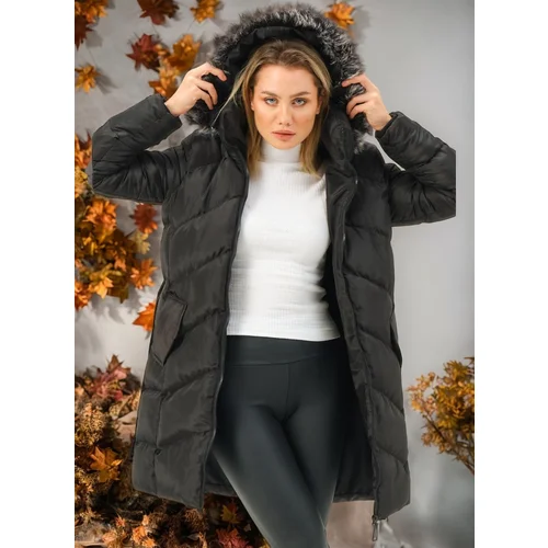 Dewberry Z6768 LADIES' COAT-PLAIN BLACK