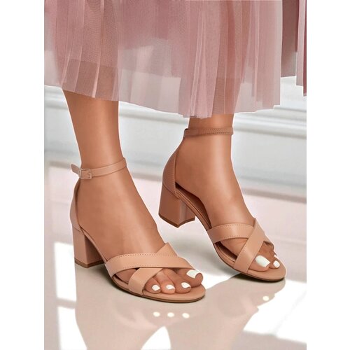 Resti Women&amp;#039;s sandals with a low block heel Eleganza Strap Slike