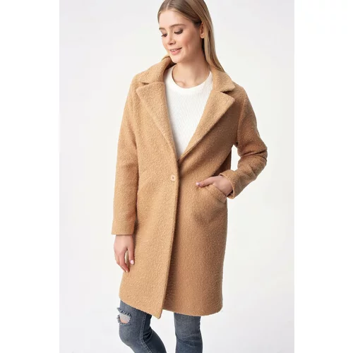By Saygı One Button with Pockets, Lined Boucle Coat Camel