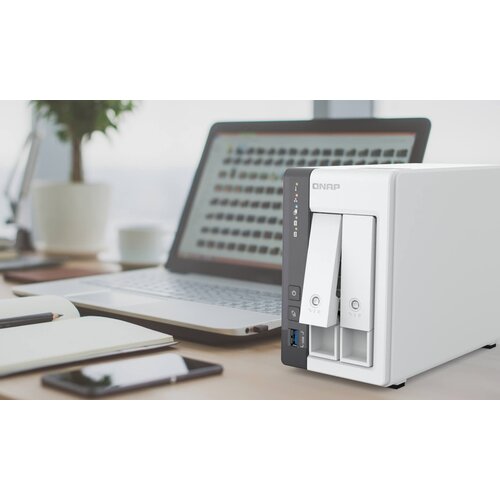 Qnap NAS TS-216G Slike