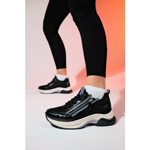 LuviShoes OUDE Black Women's Zipper Thick Sole Sports Sneakers Slike