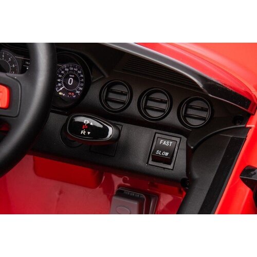 Ford Licencirani Mustang Shelby crveni - auto na akumulator Slike