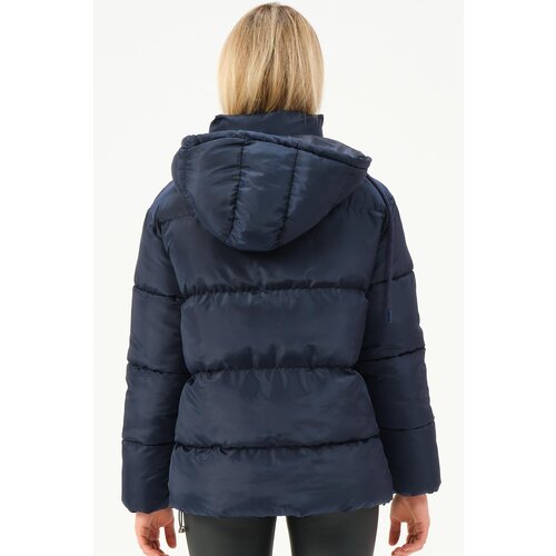 Dewberry Z6769 WOMEN'S COAT-NAVY-1 Cene