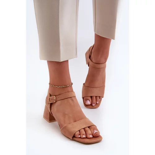 Kesi Women's block sandals made of eco-friendly Camel Leisha suede