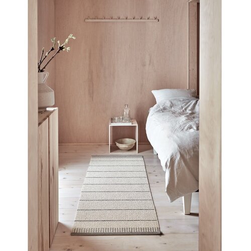 Pappelina Svijetlo siva/krem unutarnja i vanjska staza 60x200 cm Belle Warm Grey &amp;ndash; Slike