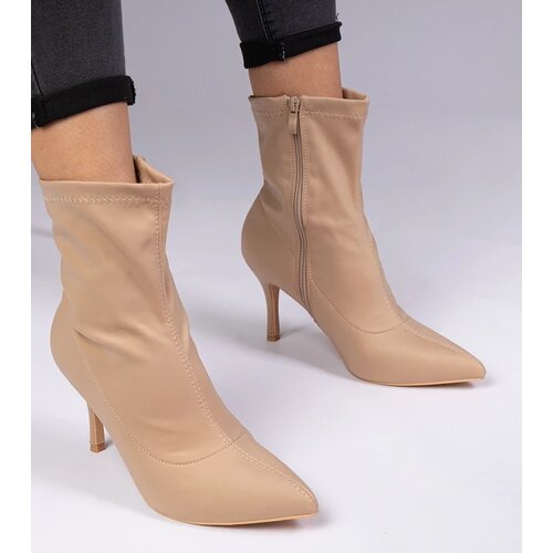 D/CEO marka niezdefiniowana Beige satin finish ankle boots with stiletto Sanoris Slike