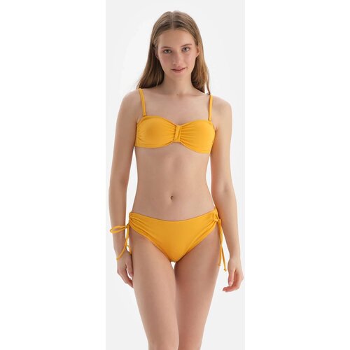 Dagi Yellow Strapless Bikini Top Cene