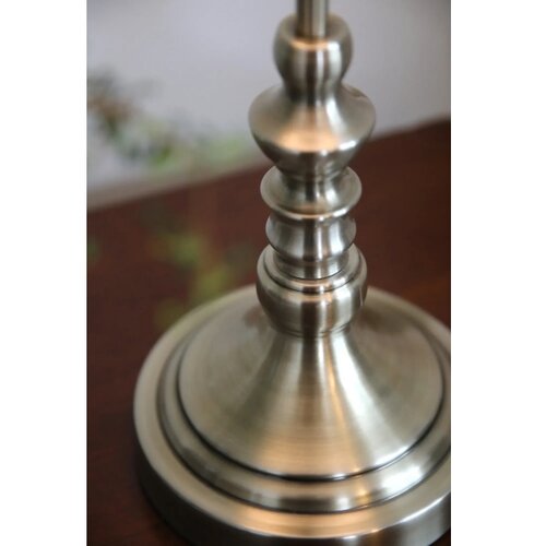 Marksl&amp;ouml;jd 108970 - Stona lampa NOBLE 1xE14/40W/230V 66 cm bela/mesing Slike