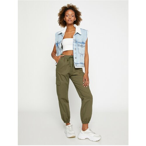 Koton Cargo Pants with Pocket Detail and Tied Waist Slike