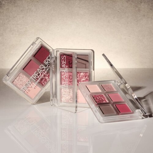 Catrice Tiny Treasures paleta sjenila za oči nijansa 020 Wild Berry 4.2 g Slike