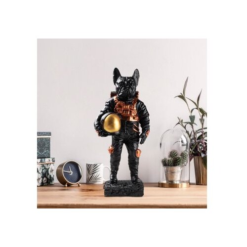 WALLXPERT decorative object figura chien astronaut 1 Cene