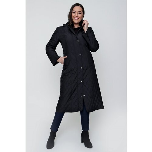 By Saygı Carrying Hooded Fur Inside With Pocket Diamond Patterned Plus Size Coat Black Slike