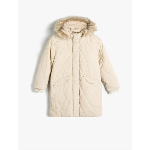 Koton Oversize Long Coat Quilted Faux Fur Detailed Hooded Plush Lined Inside With Flap Pockets Zippered Slike