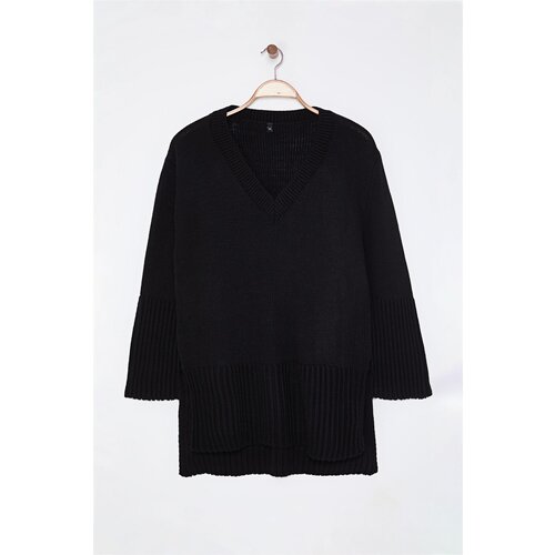 Trendyol Curve Black Side Slit V Neck Knitwear Sweater Slike