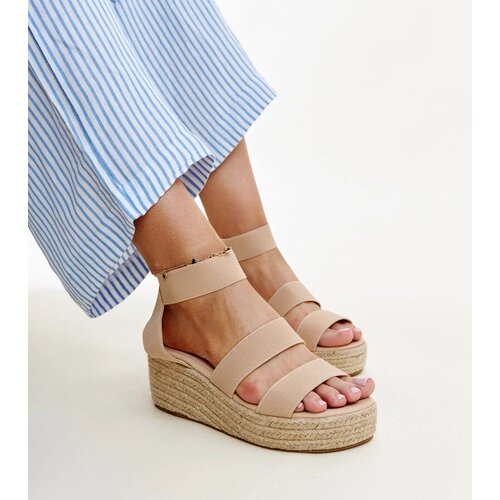 D/CEO Yellow sandals Dolores Cene