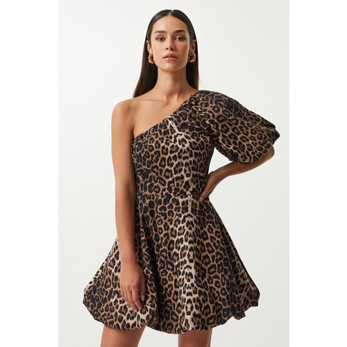 Happiness İstanbul Women's Black Beige Leopard Patterned Balloon Sleeve One-Shoulder Woven Dress Cene