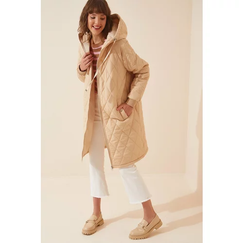 Happiness İstanbul Women's Cream Hooded Quilted Coat