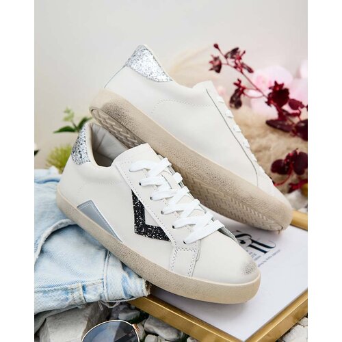 Resti Women's sporty sneakers with embellishments Ginn Cijene