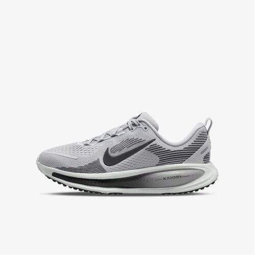 Nike vomero 18 gs Cene