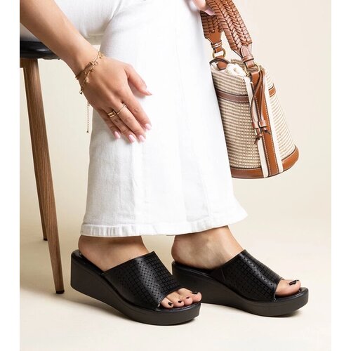 D/CEO Black sandals on a block heel Millo Cijene
