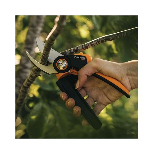 Fiskars 1057175 Makaze za orezivanje voćarske Slike
