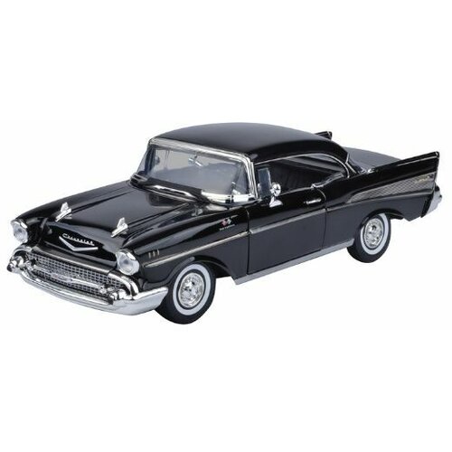  Met. auto 1:18 1957 chevy bel air Slike