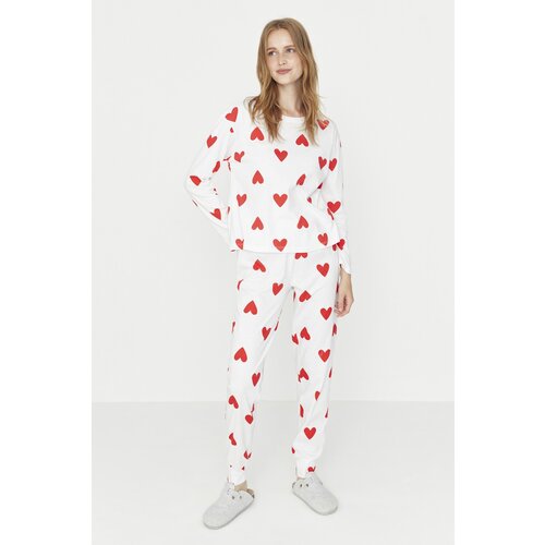 Trendyol White Heart Knitted Pajamas Set Cene