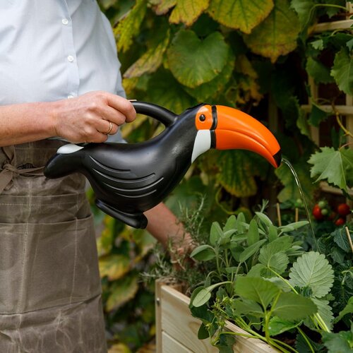 Esschert Design Plastična kanta za vodu 1,2 l Tucan &amp;ndash; Slike