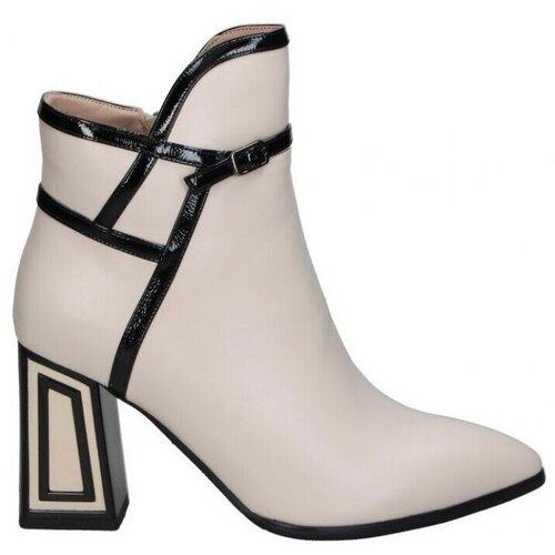 Revel Way Gležnjarji 84575B Bela Cene