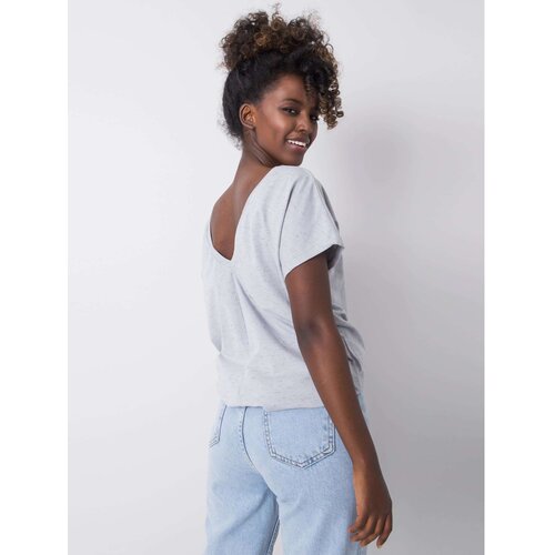 Fashion Hunters Gray T-shirt with a neckline on the back Slike